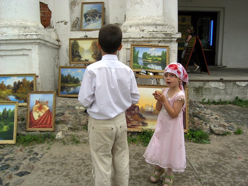 Ценители живописи