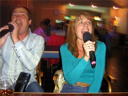 Фанаты караоке