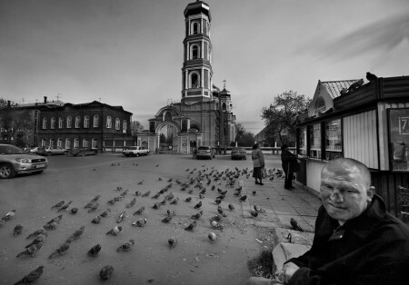 Портрет с голубями