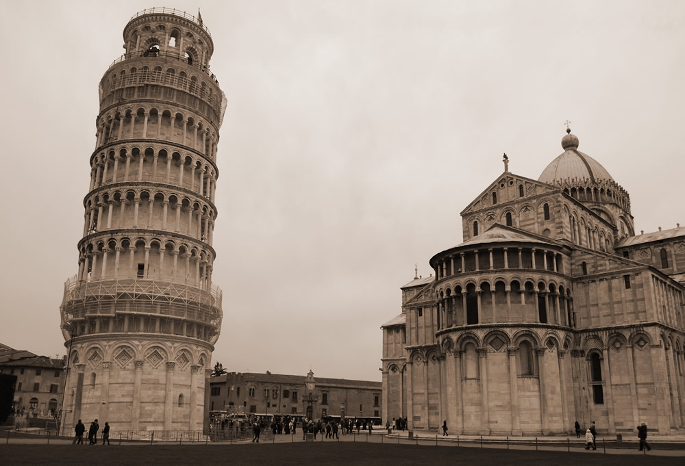 Pisa in Winter (Leaning Tower)