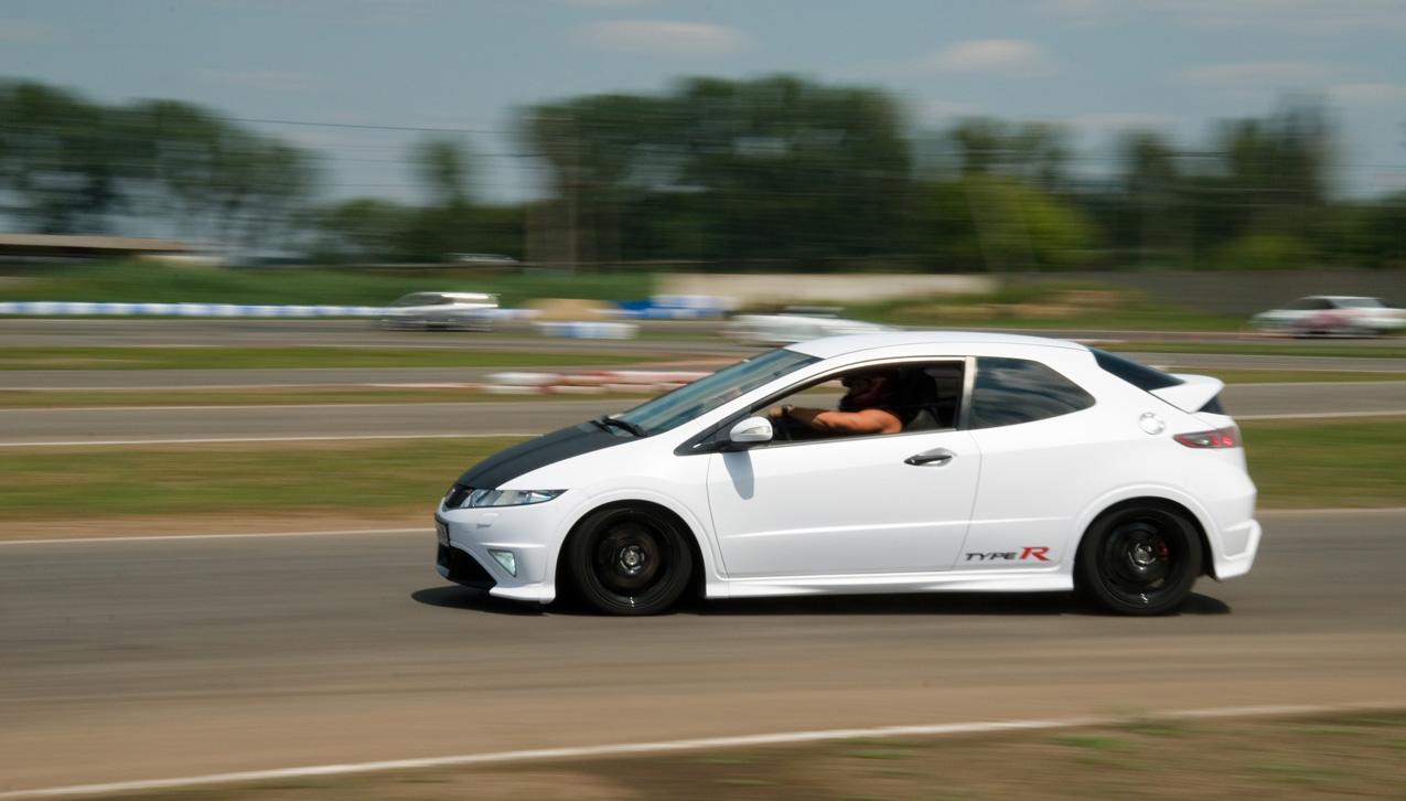 TypeR