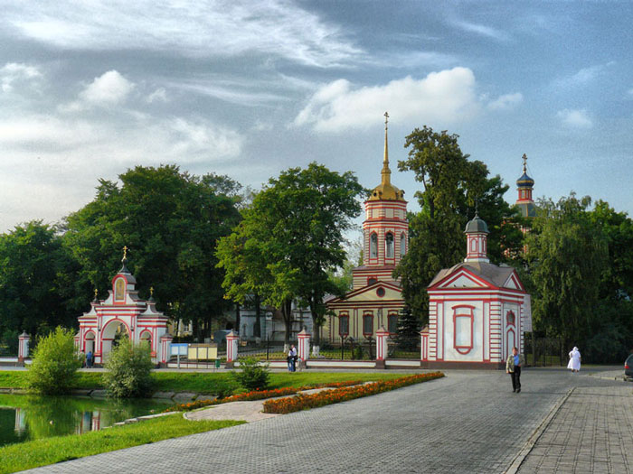 Церковь Воздвижения Креста Господня