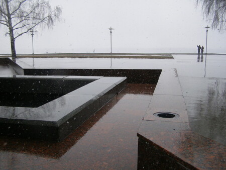 Городской пейзаж с людьми