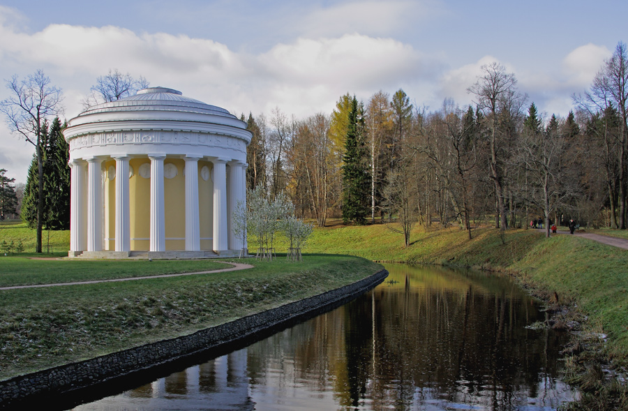 ПАВЛОВСКИЙ ПАРК