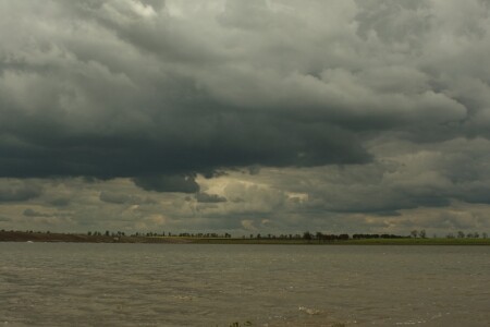 Буря мглою небо кроет...