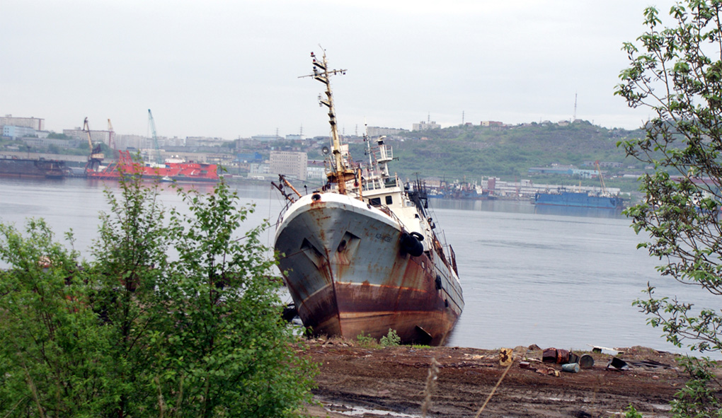 Old ship / Забытый трудяга