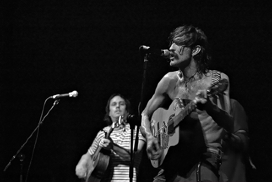 Gogol Bordello-3