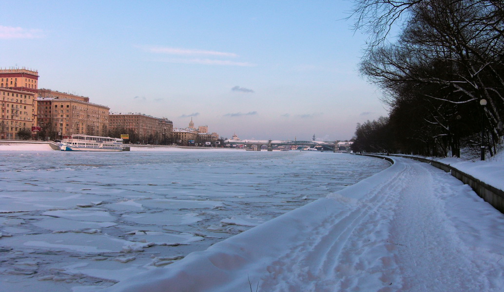 Андреевский мост