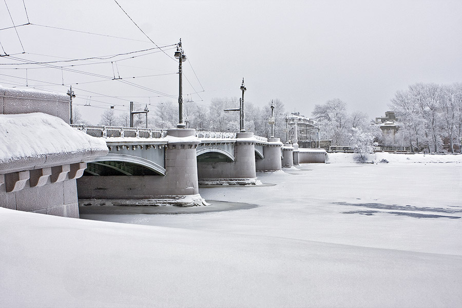 белое безмолвие