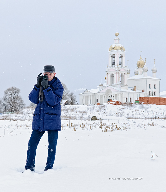 ФОТОСЕССИЯ НА ФОНЕ ХРАМА