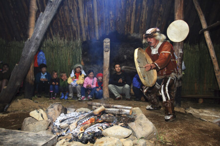 Под ритмы бубна