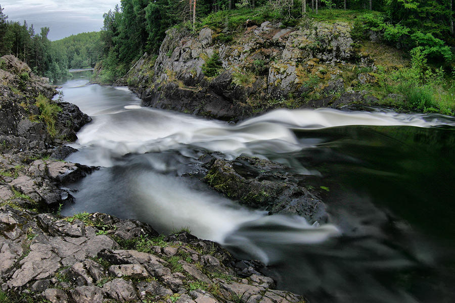 Карелия. Полночь. Водопад Кивач. (2)