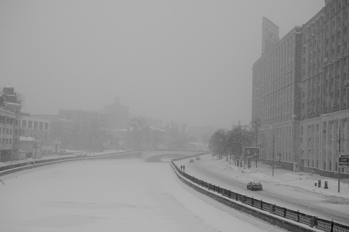 Заснеженная Москва