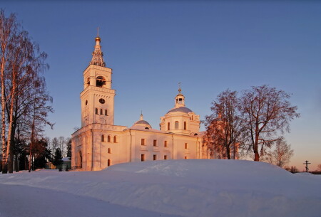 Вечерний свет Собора Спаса Нерукотворного Образа