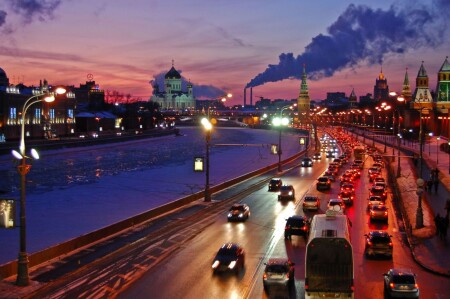 Осенний вечер в столице