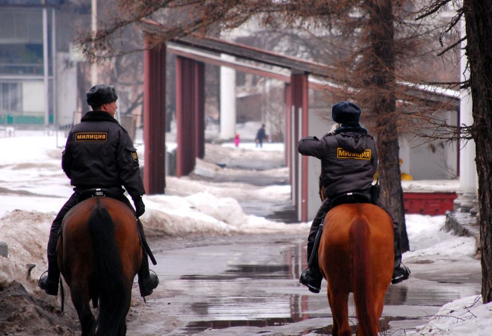 Наша служба и опасна, и трудна..