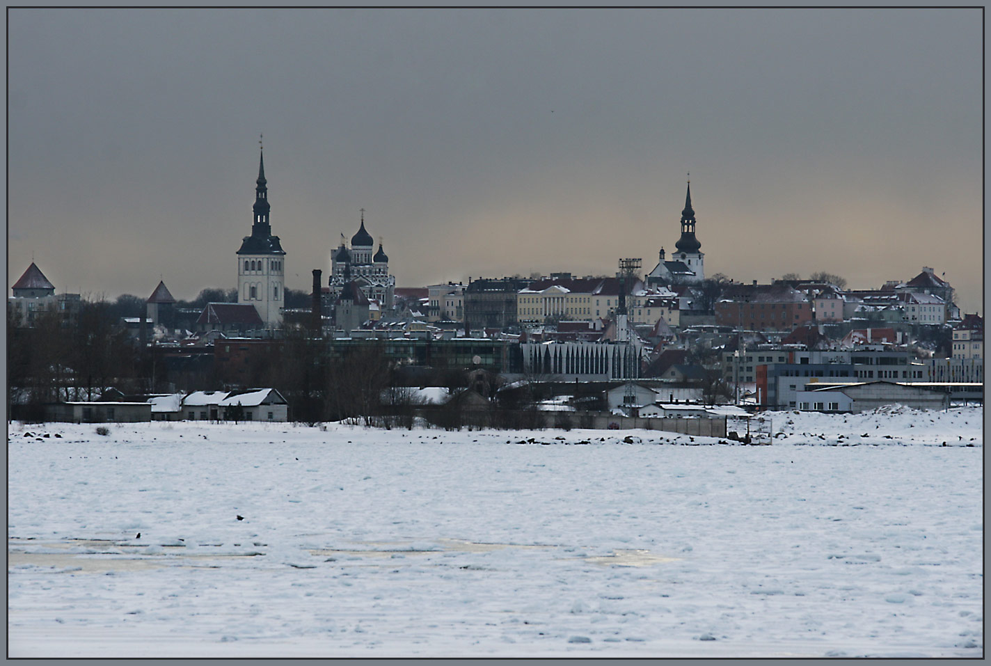 СЕРЕБРЯНЫЙ ГОРОД