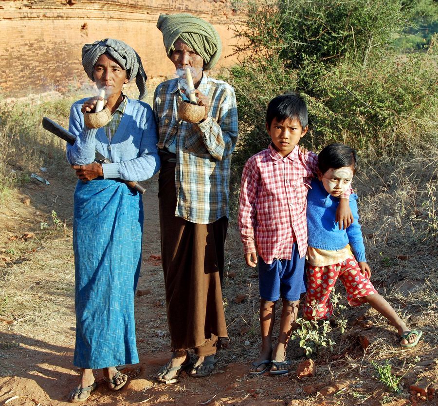 О том как надо стряхивать пепел. Bagan.