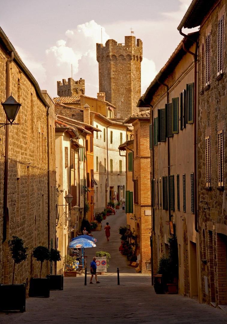 Montalcino.