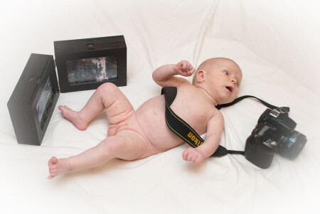 Девушка с фотоаппаратом