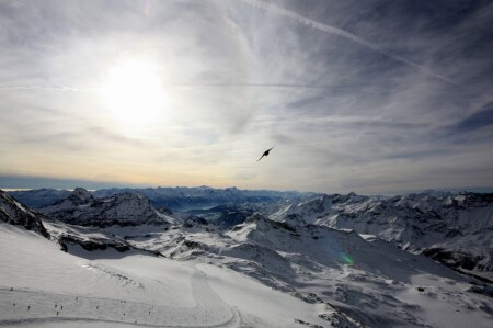 3000 метров над уровнем моря...