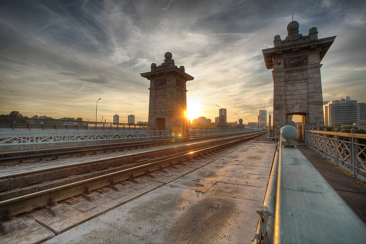 лужнецкий мост