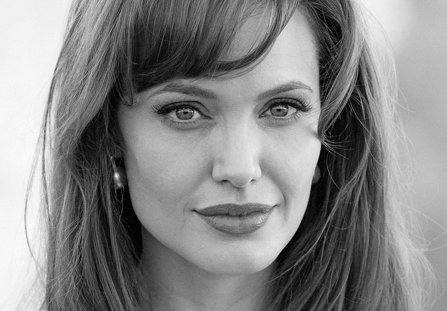 Angelina Jolie