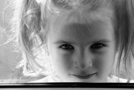 что-то за окном такое интересненькое....