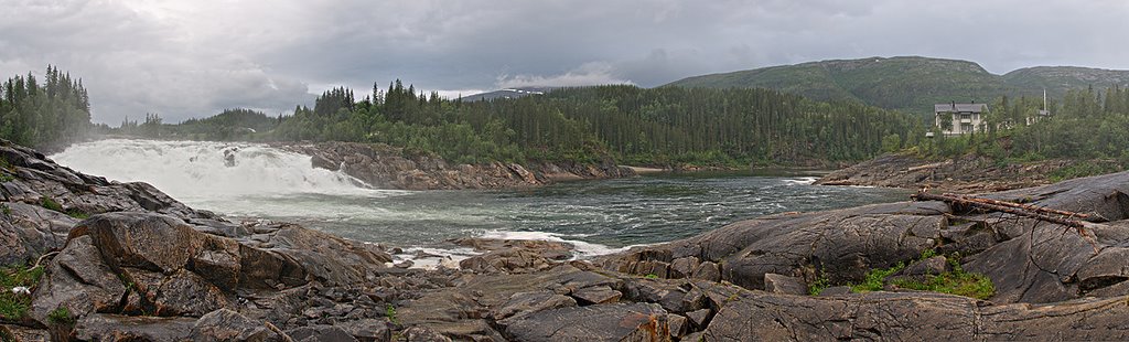 Норвегия - горный водопад