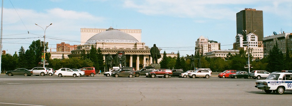 оперный театр, пл. Ленина Новосибирск центр