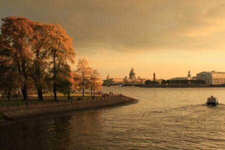 Осень в Петербурге