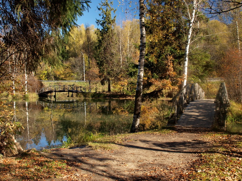 Осень в Абрамцево