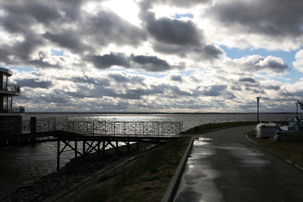 Осень. Рыбинское море.