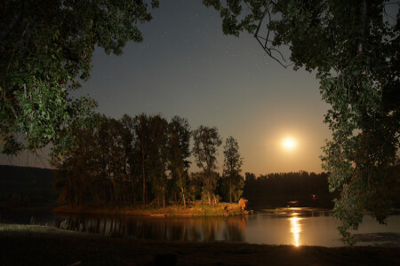 Лунный остров