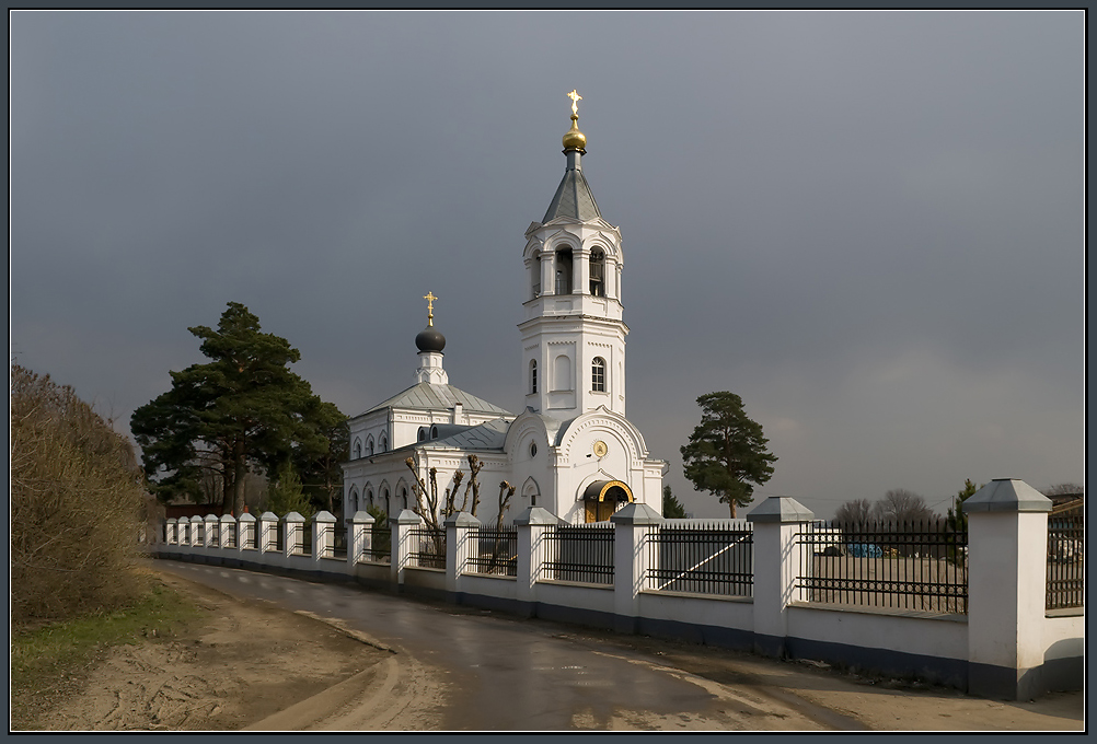 Церковь Рождества Христова в селе Рождествене