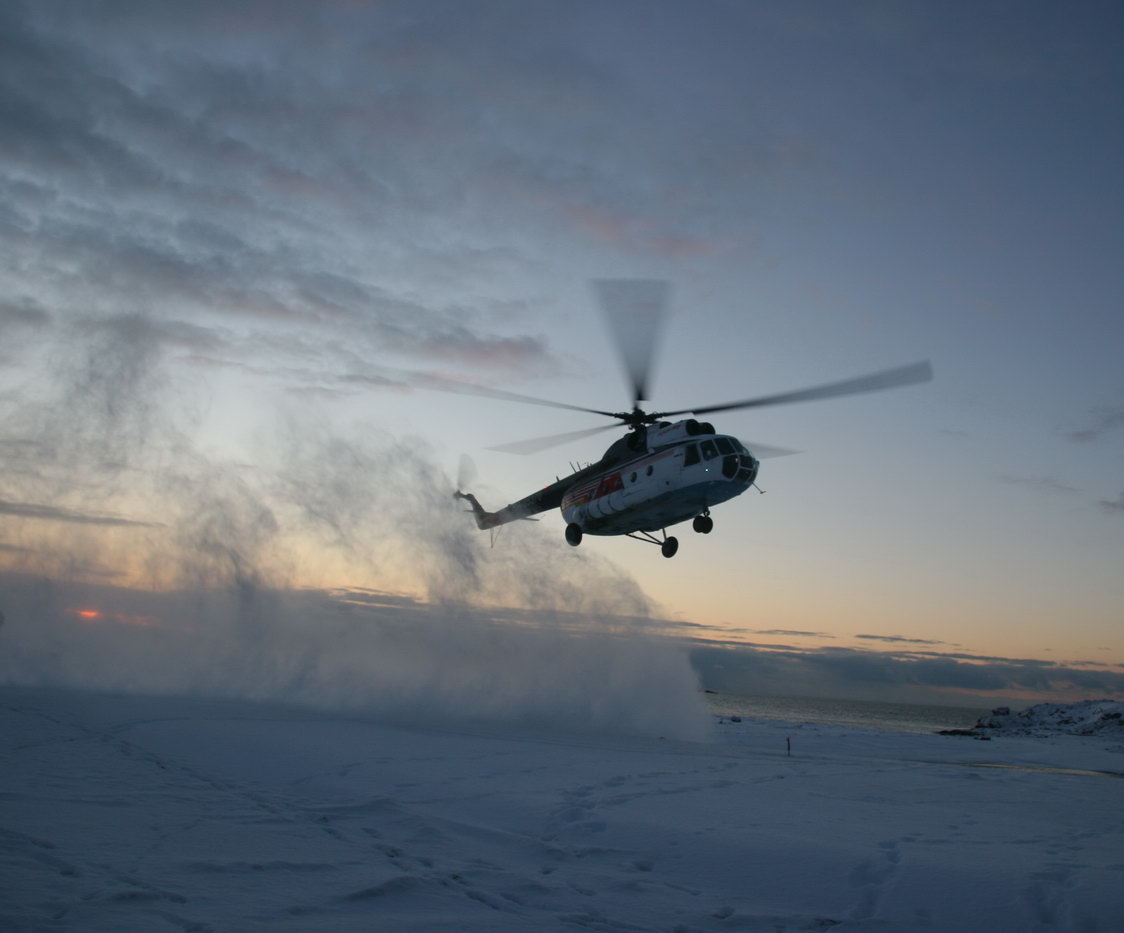 Посадка вертолета МИ-8