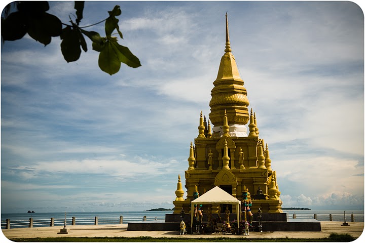 Laem So Pagoda