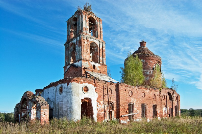 Средь чистого поля