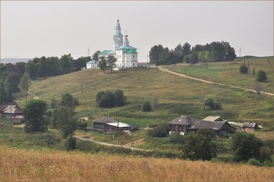 Село Комарово.