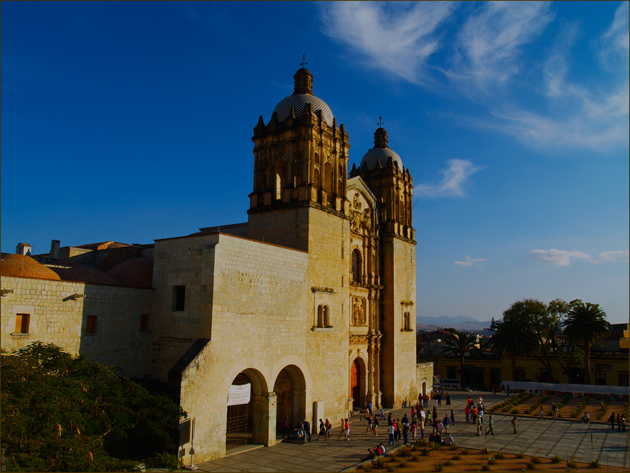 Собор Santa Domingo de Guzman в Мексике