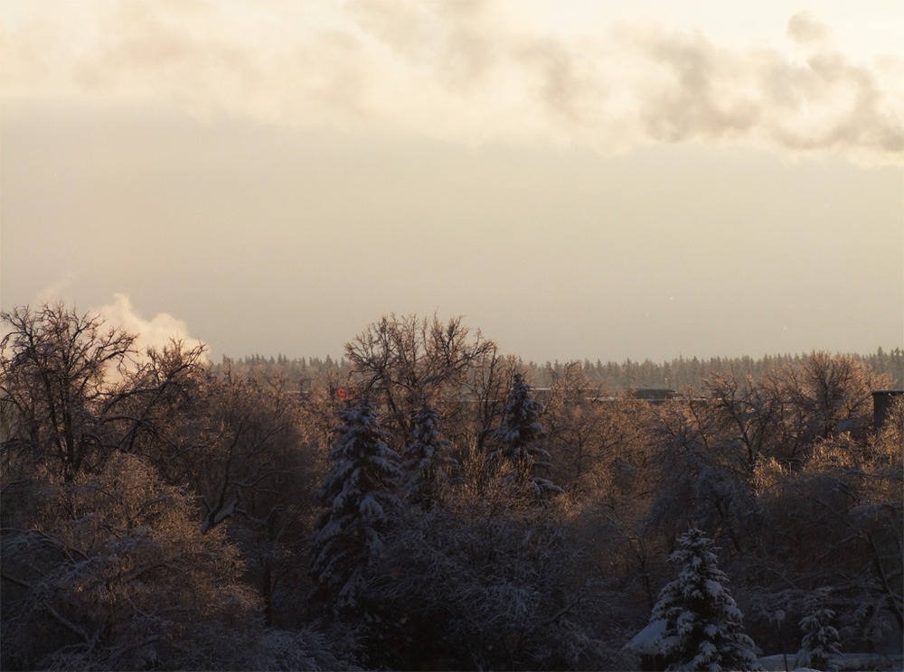 Вечерело