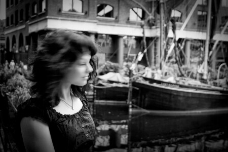 Мнгновение