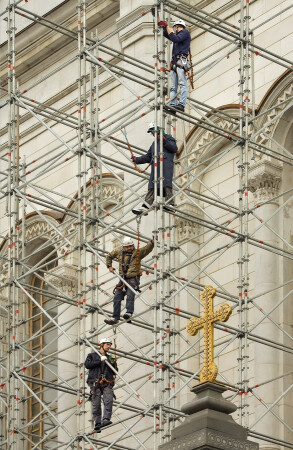 Реконструкторы