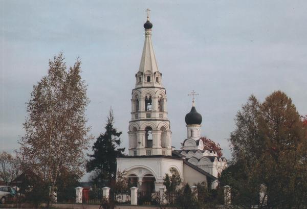 храм Рождества Пресвятой Богородицы в Поярково.