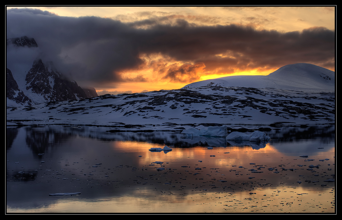 Antarctic sunset