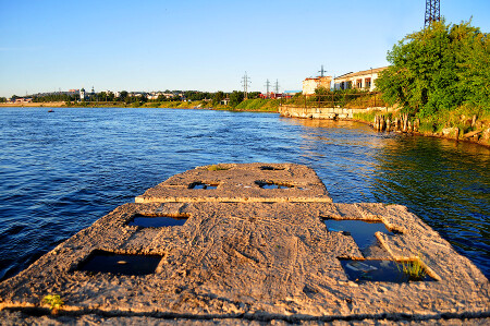 Летний вечер у реки