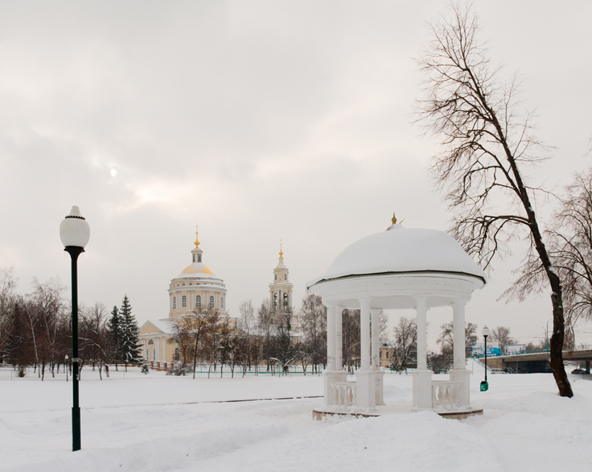 Снежная зима 2011 года. Город Орёл