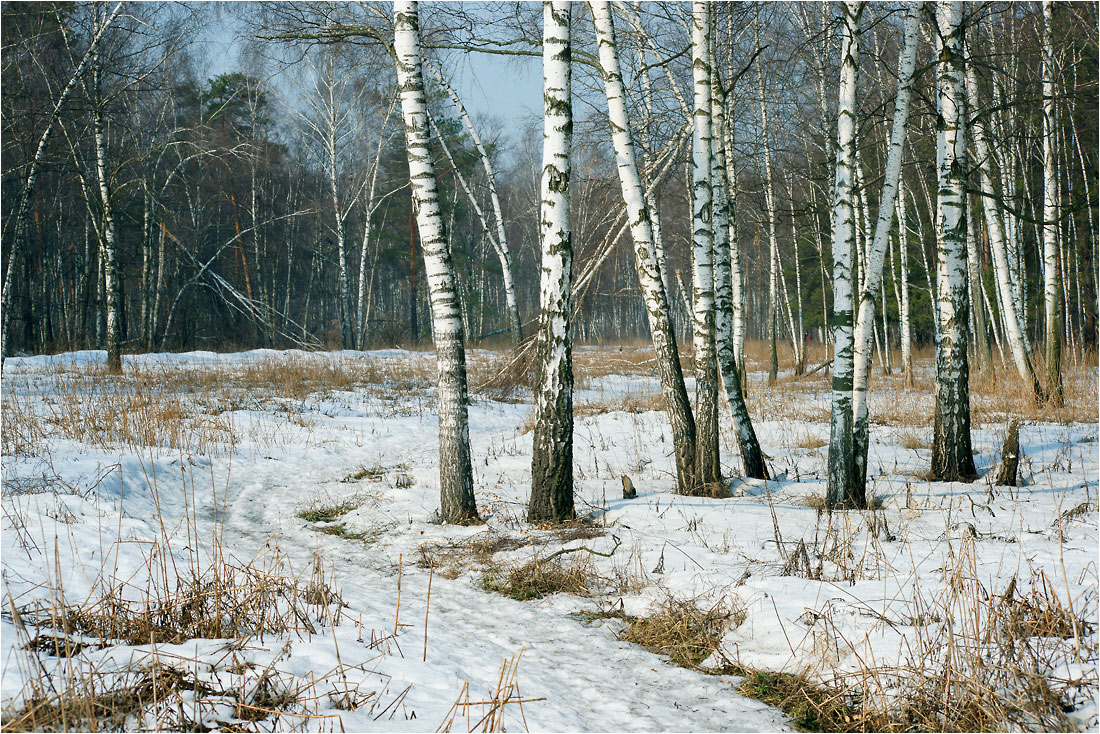 Апрель