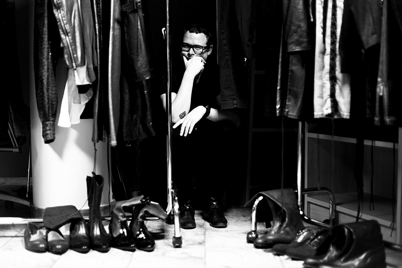 TOM REBL - FASHION DESIGNER BACKSTAGE