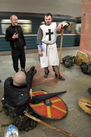 Король с войны возвращался домой.